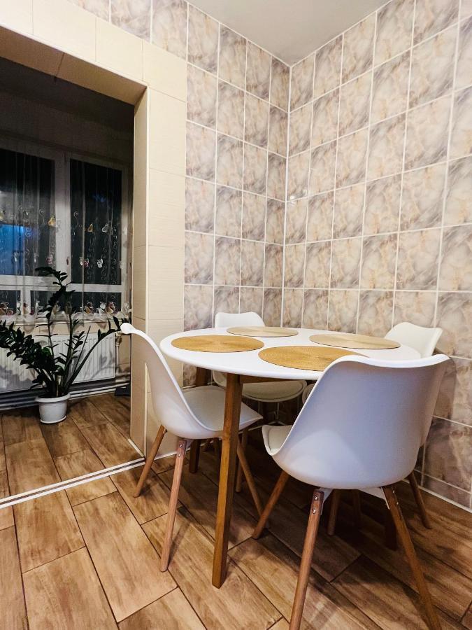 Altheda Living Tineretului E8 Apartment ซูชาวา ภายนอก รูปภาพ